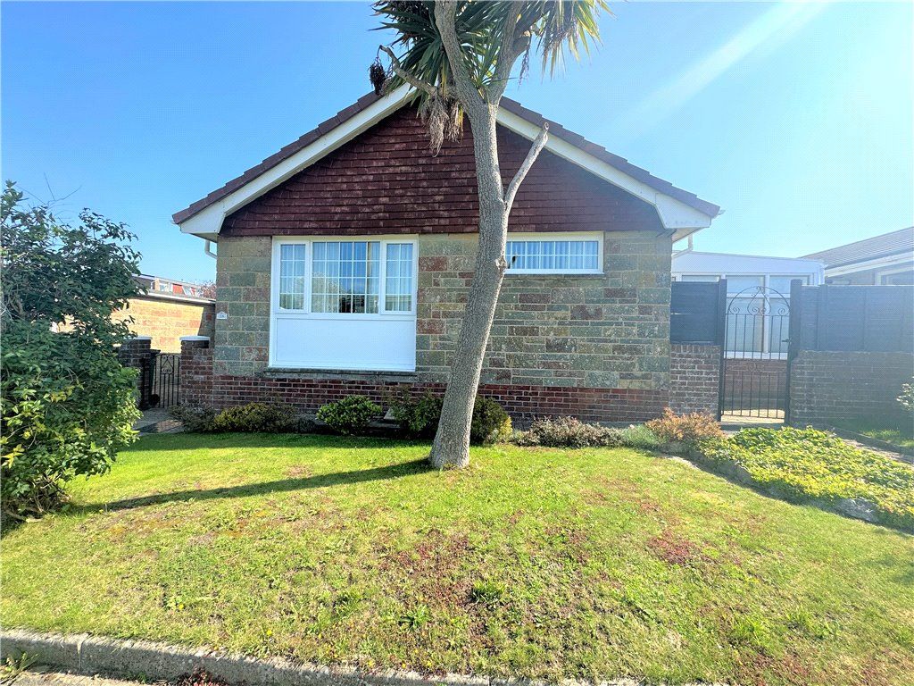 3 bed bungalow for sale in Central Way, Sandown, Isle Of Wight PO36, £340,000