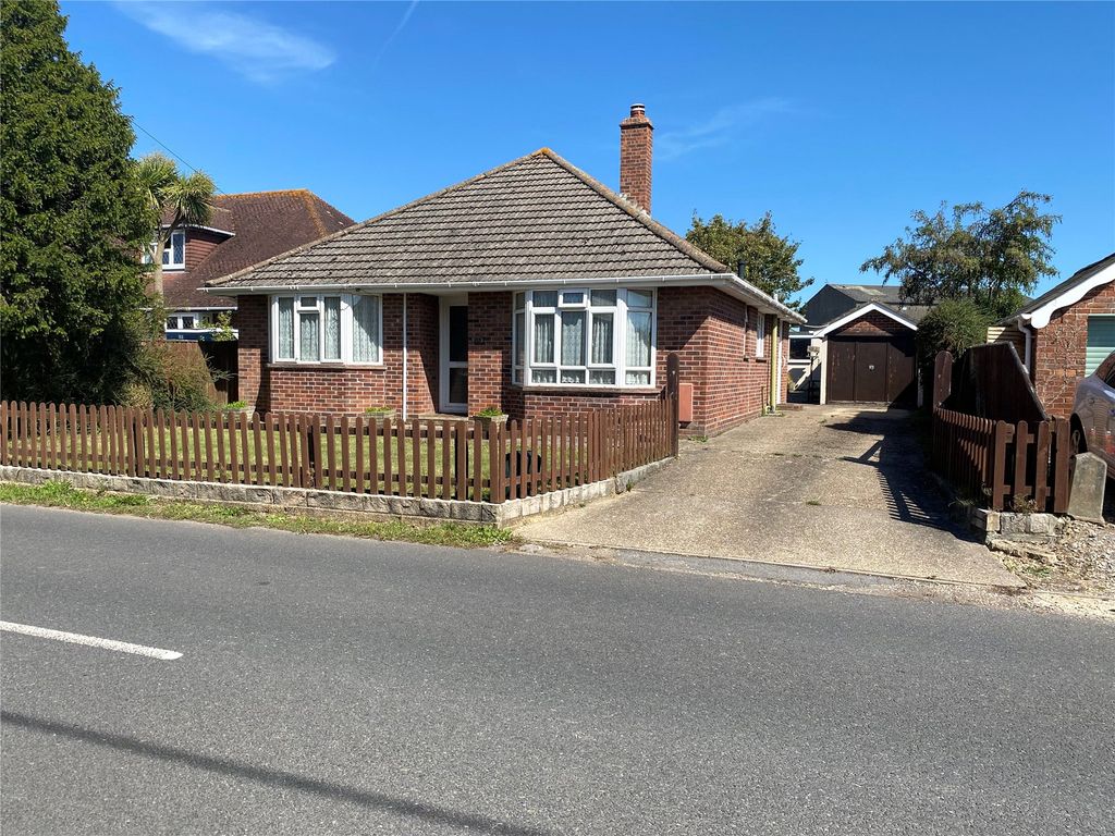 3 bed bungalow for sale in Everton Road, Hordle, Lymington, Hampshire SO41, £479,950