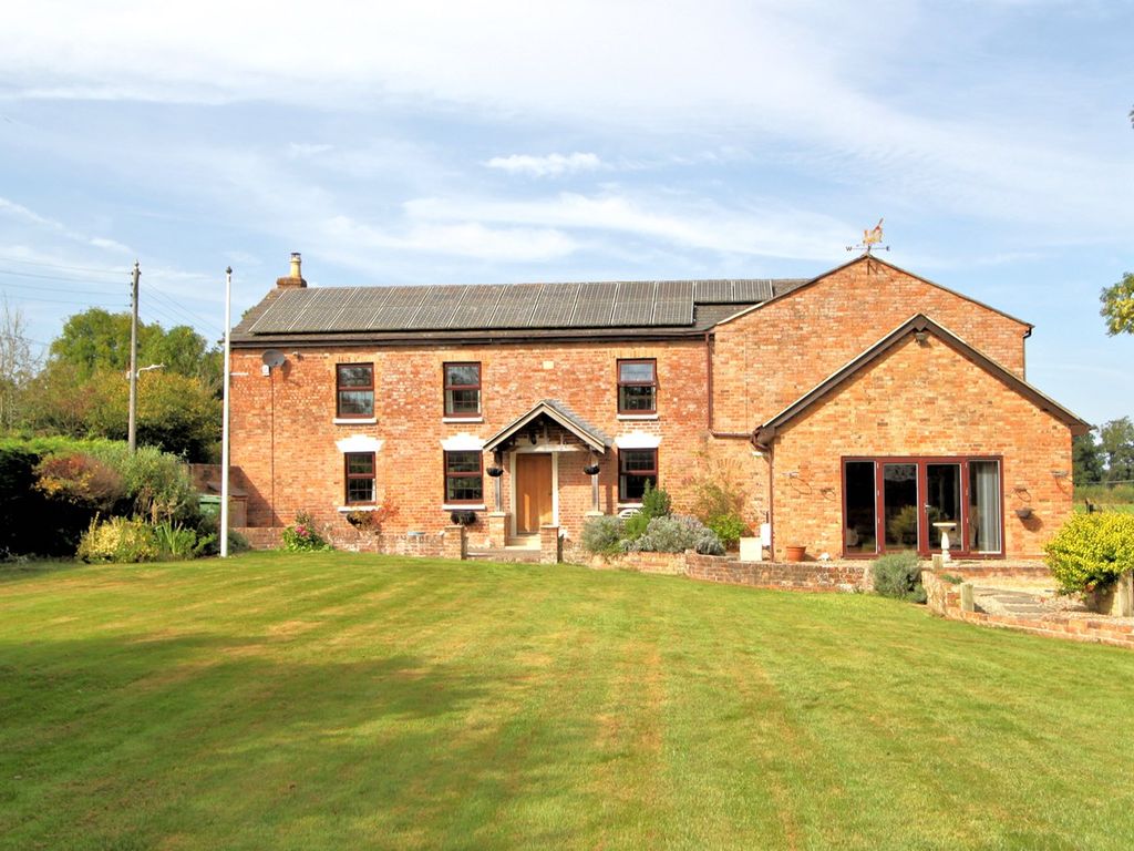 7 bed detached house for sale in Halmore, Berkeley GL13, £1,050,000