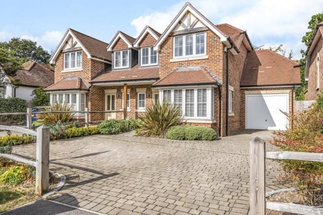 4 bed semi-detached house for sale in Ascot, Berkshire SL5, £800,000