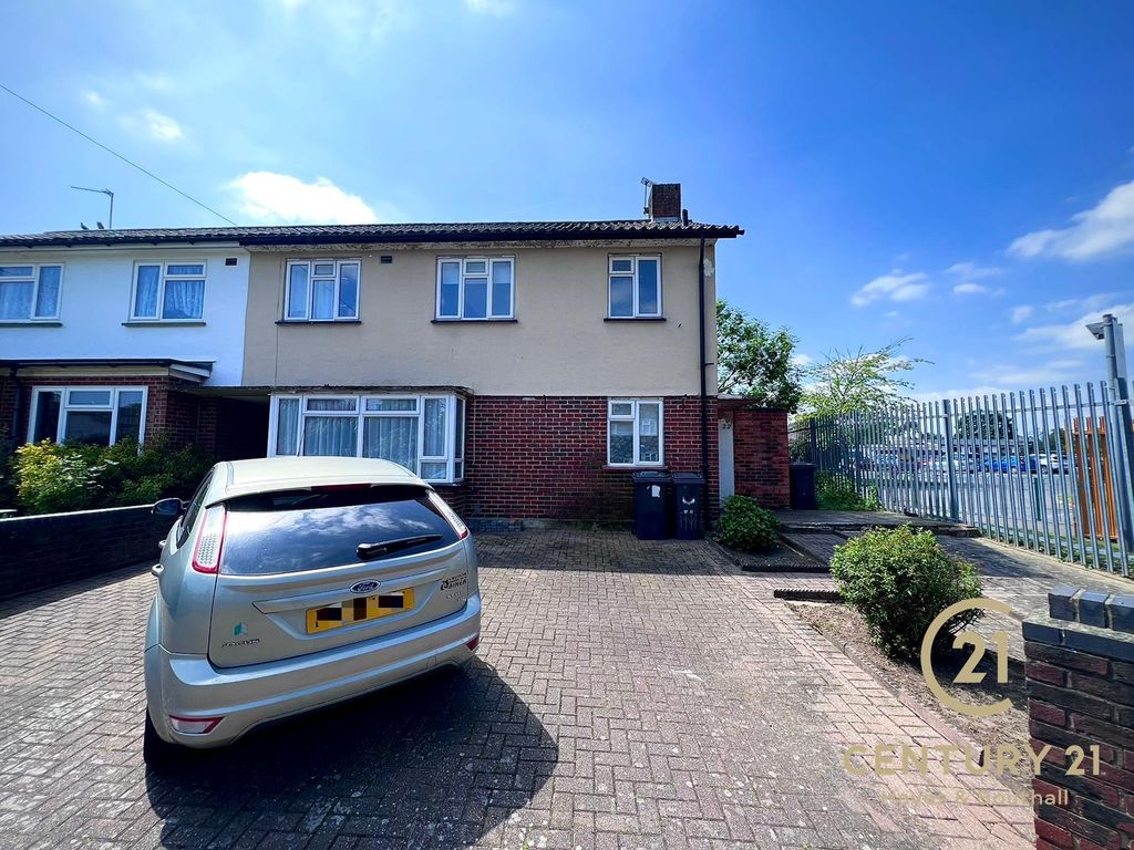 3 bed semi-detached house for sale in Norman Avenue, Feltham TW13, £375,000