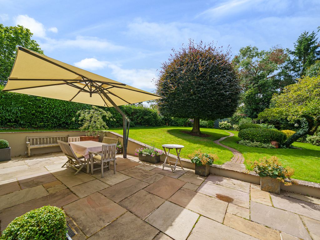 4 bed detached house for sale in Green Lane, Farnham GU9, £1,200,000