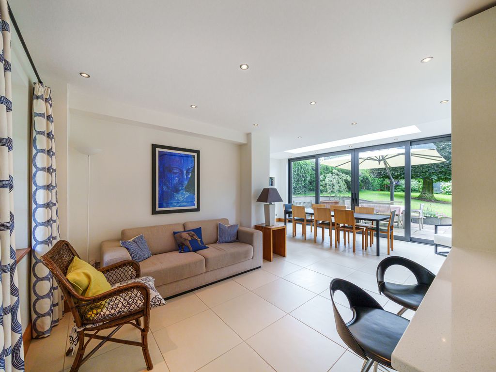 4 bed detached house for sale in Green Lane, Farnham GU9, £1,200,000