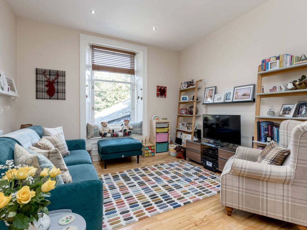 2 bed flat for sale in 17 1F Cluny Gardens, Morningside EH10, £575,000