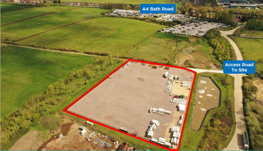 Industrial to let in Pips Way Off Bath Road Beenham, Reading RG7, £355,000 pa