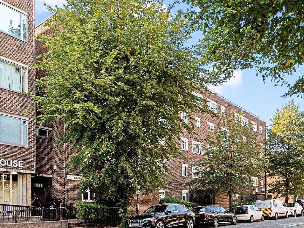 3 bed flat for sale in Lisson Grove, London NW1, £695,000