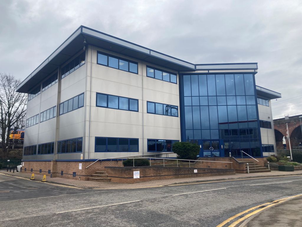 Office to let in International House, Trinity Business Park, Waldorf Way, Wakefield WF2, £33,660 pa