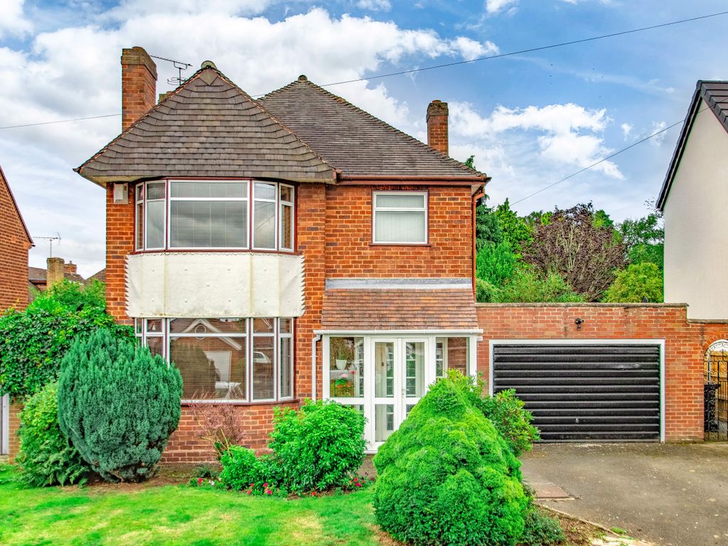 3 bed detached house for sale in Windsor Road, Stourbridge, West Midlands DY8, £375,000
