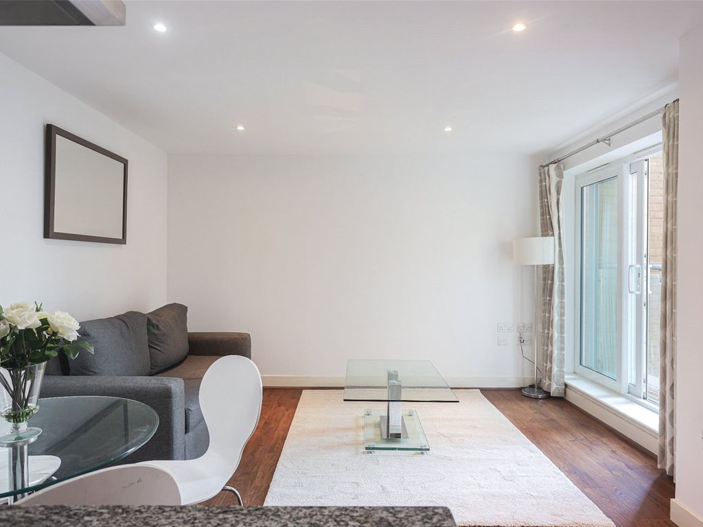 2 bed flat for sale in Bromyard Avenue, East Acton W3, £415,000