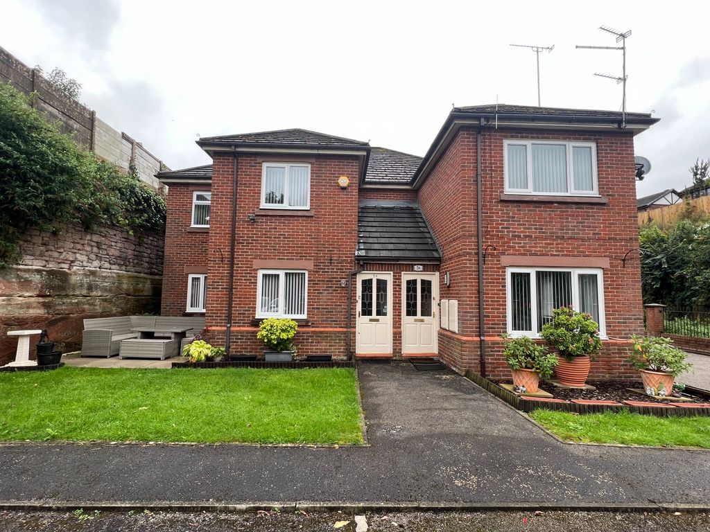 2 bed flat to rent in Birch Tree Court, West Derby, Liverpool L12, £650 pcm