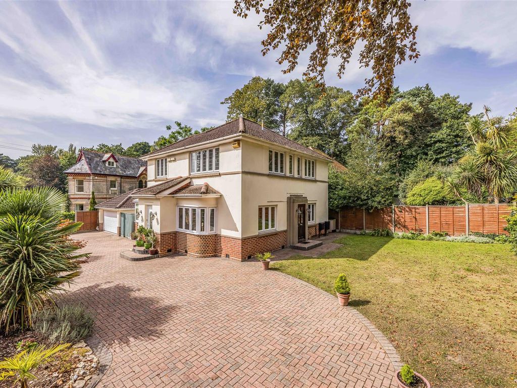 4 bed detached house for sale in Bournewood Drive, Westbourne, Bournemouth BH4, £830,000
