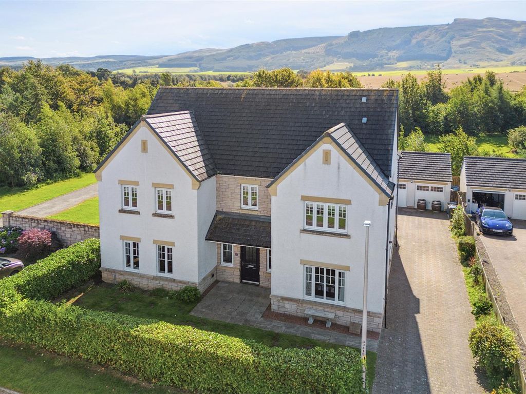5 bed detached house for sale in 24 Graemeslea View, Aberuthven, Auchterarder PH3, £415,000