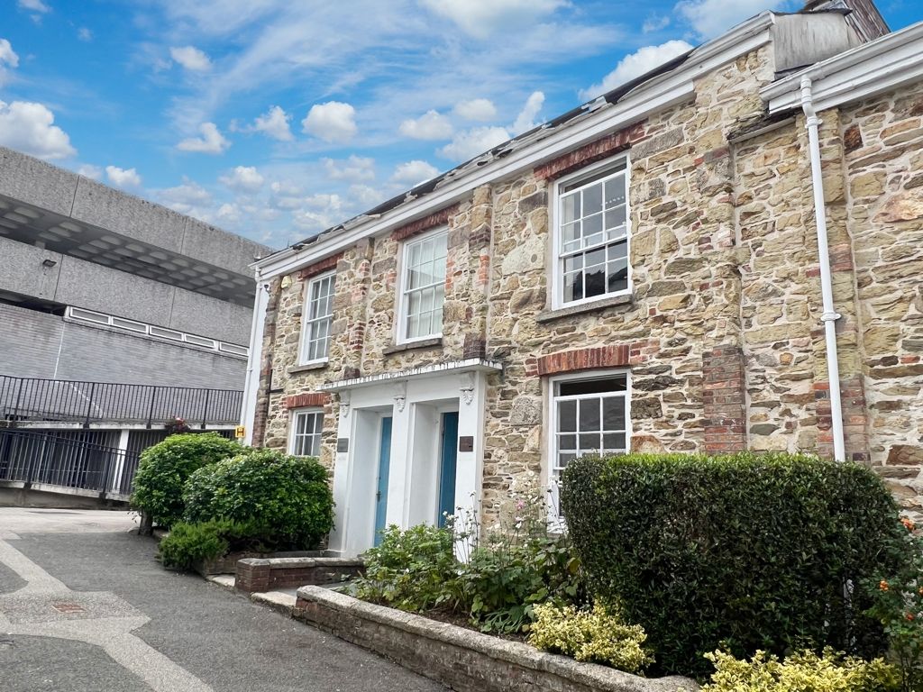 Office to let in Walsingham Place, Truro, Cornwall TR1, £9,750 pa