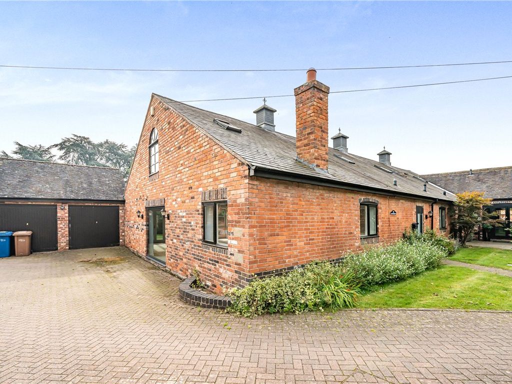 4 bed barn conversion for sale in School Lane, Hints, Tamworth, Staffordshire B78, £650,000