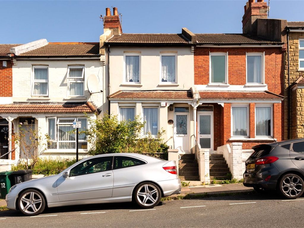 2 bed terraced house for sale in Milner Road, Brighton BN2, £325,000