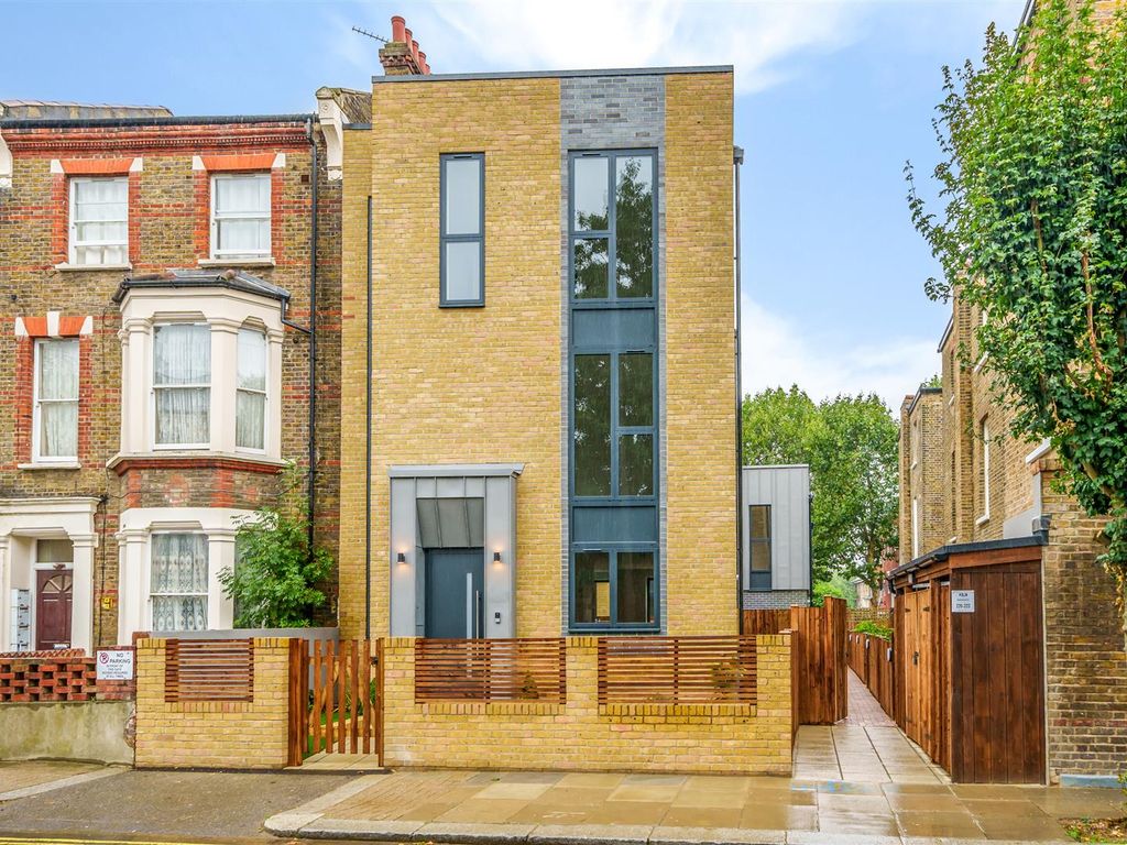 3 bed property for sale in The Kiln, Kilburn Lane, London W9, £1,300,000