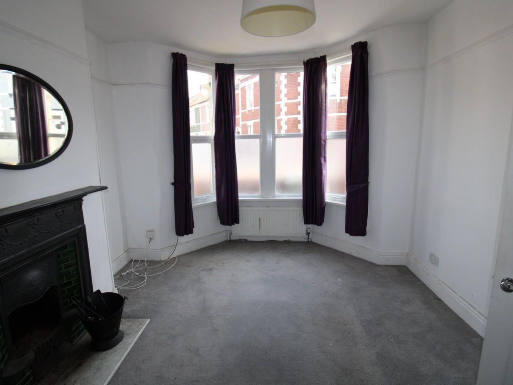 3 bed property for sale in All Hallows Road, Easton, Bristol BS5, £325,000
