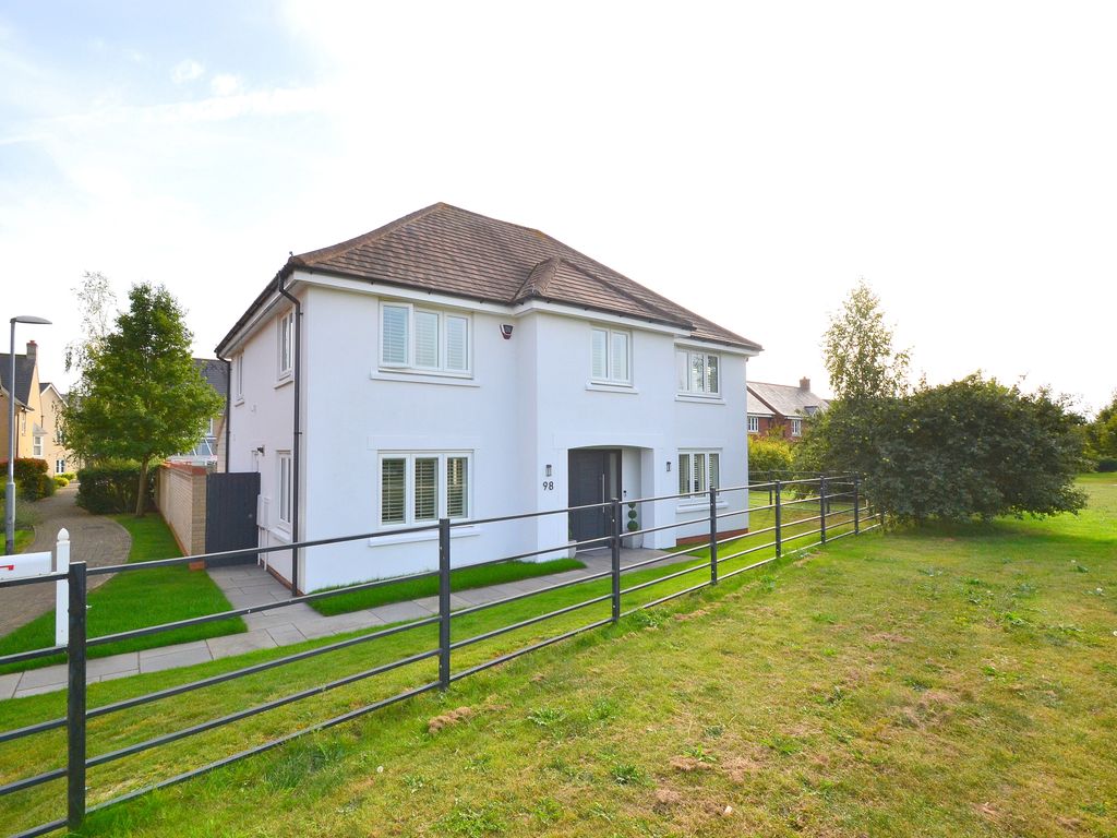 4 bed detached house for sale in Lannesbury Crescent, St. Neots PE19, £650,000