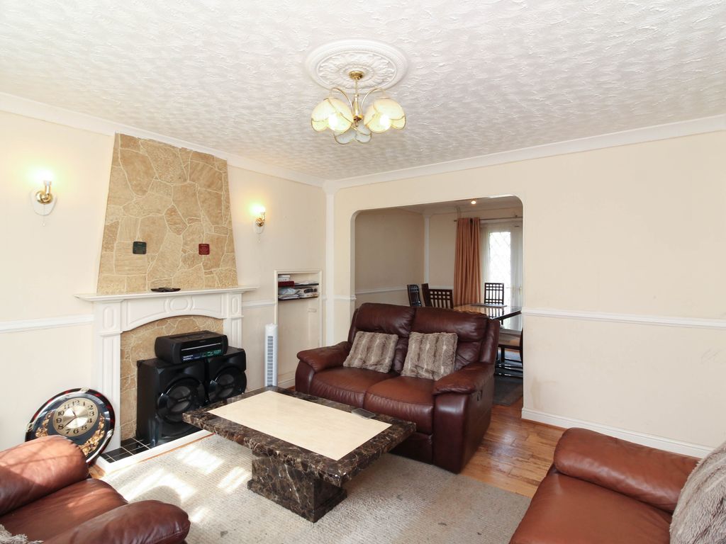 3 bed semi-detached house for sale in Stanley Way, Orpington BR5, £420,000