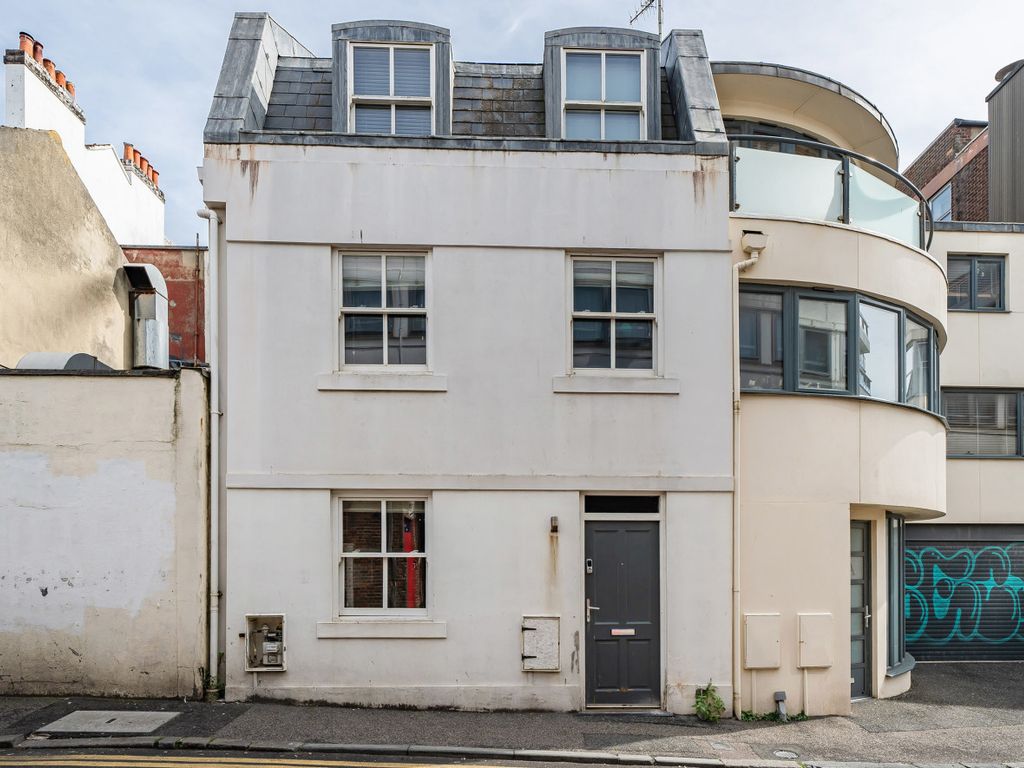 3 bed terraced house for sale in Little Preston Street, Brighton, East Sussex BN1, £525,000