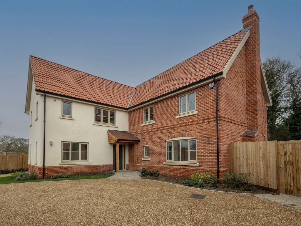 5 bed detached house for sale in 5, Boars Hill, North Elmham NR20, £869,500