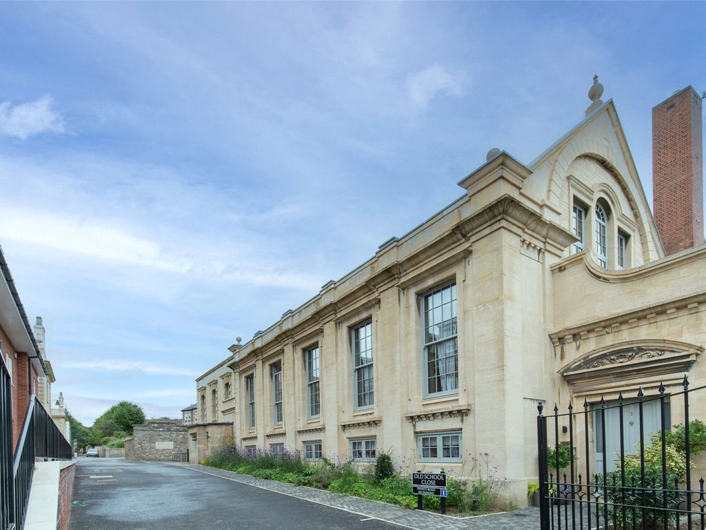 1 bed flat for sale in Old School Close, Bristol BS6, £349,950