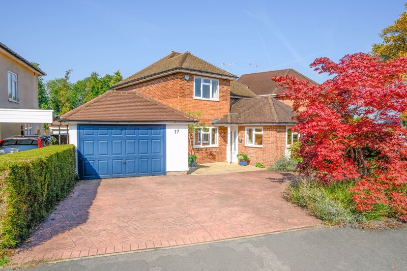 4 bed detached house for sale in Hawkwood Rise, Great Bookham, Bookham, Leatherhead KT23, £815,000