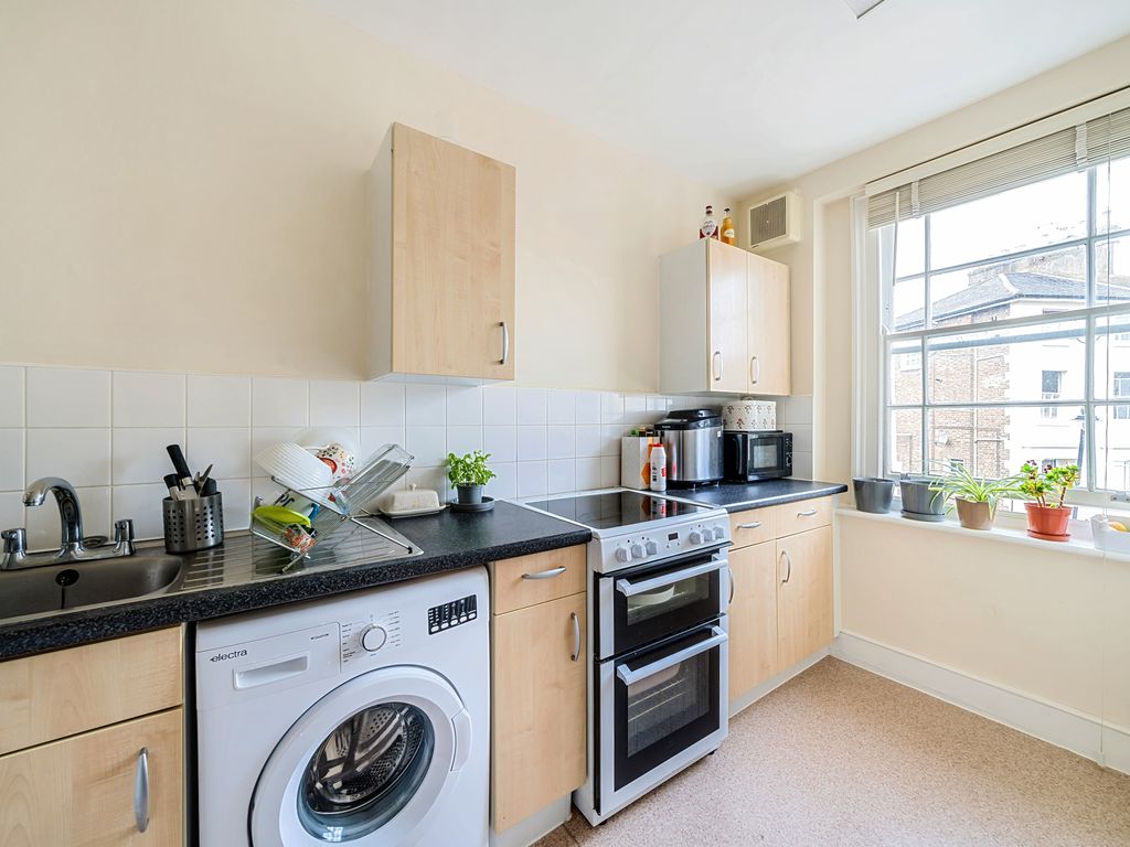 1 bed flat for sale in Lysander Grove, London N19, £360,000