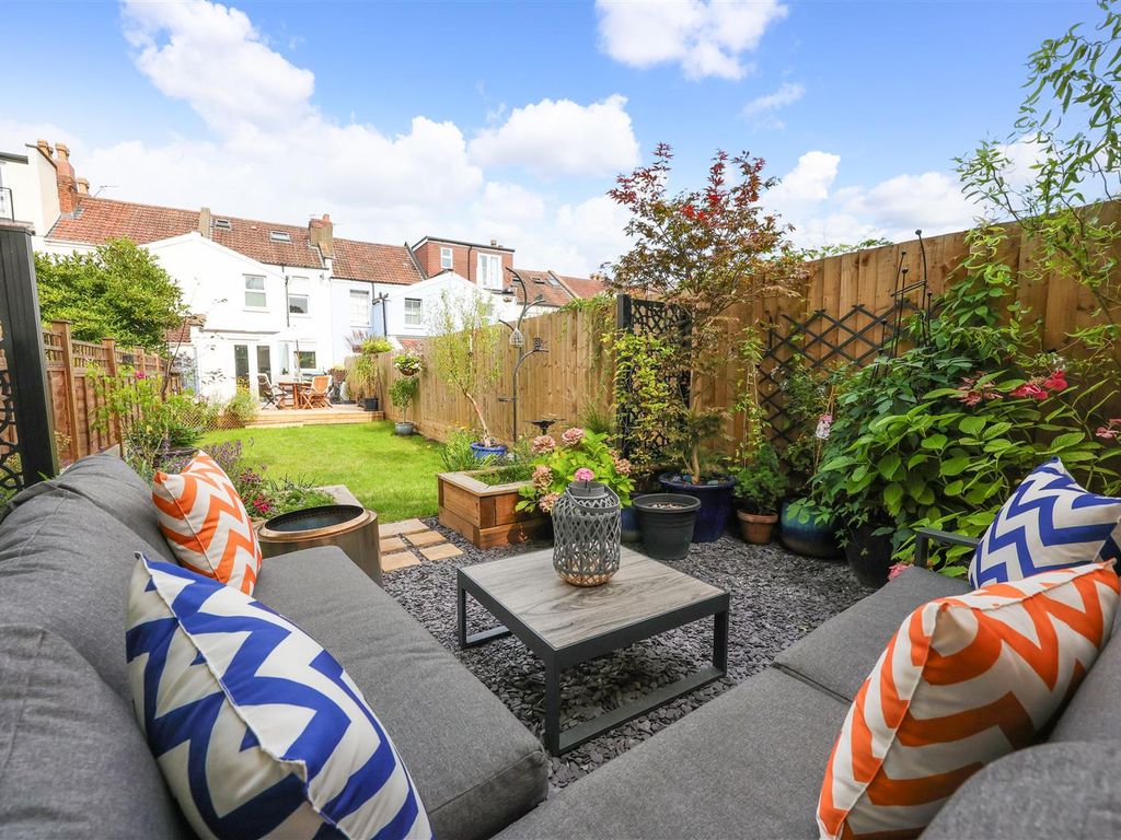 3 bed property for sale in Thornleigh Road, Horfield, Bristol BS7, £565,000
