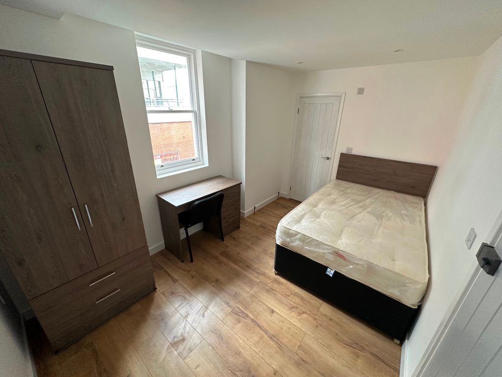 1 bed flat to rent in Tavistock Street, Leamington Spa CV32, £575 pcm
