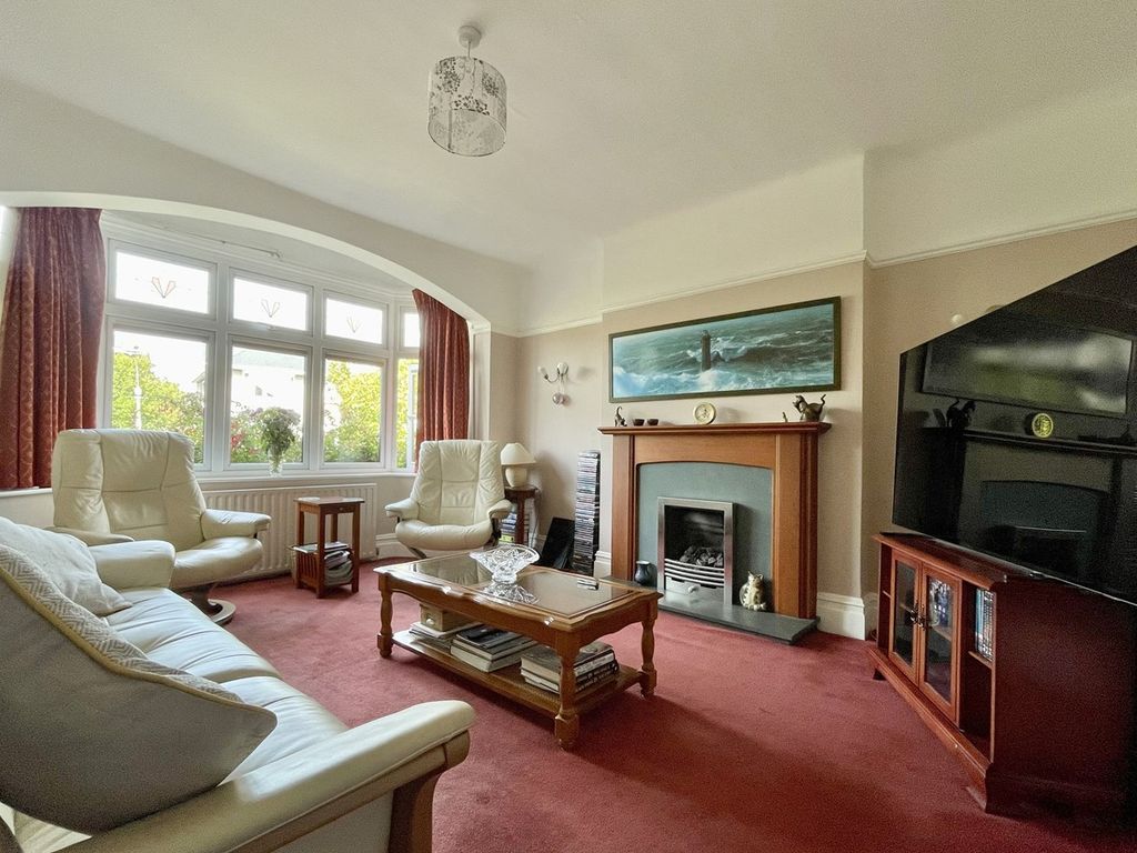 4 bed detached house for sale in Norton Road, Bournemouth BH9, £525,000