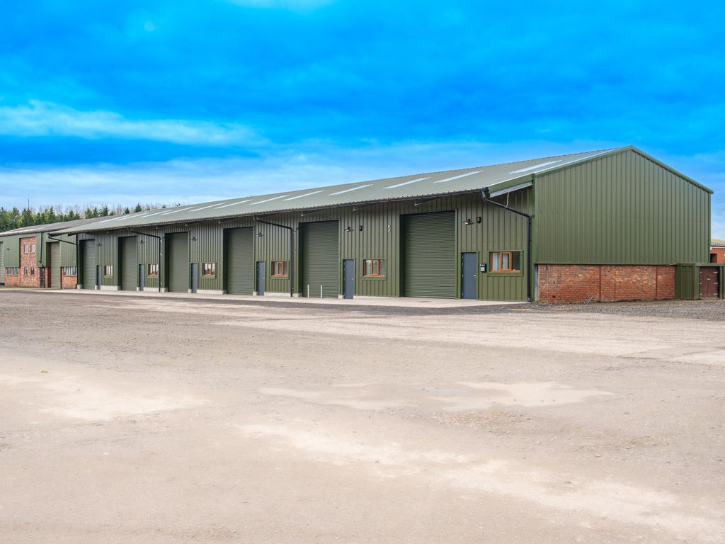 Industrial to let in The Bradshaws (Granary), Albrighton (West Midlands) WV8, £36,000 pa