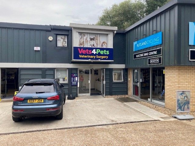 Office to let in Barnwell Road, Cambridge CB5, £27,500 pa