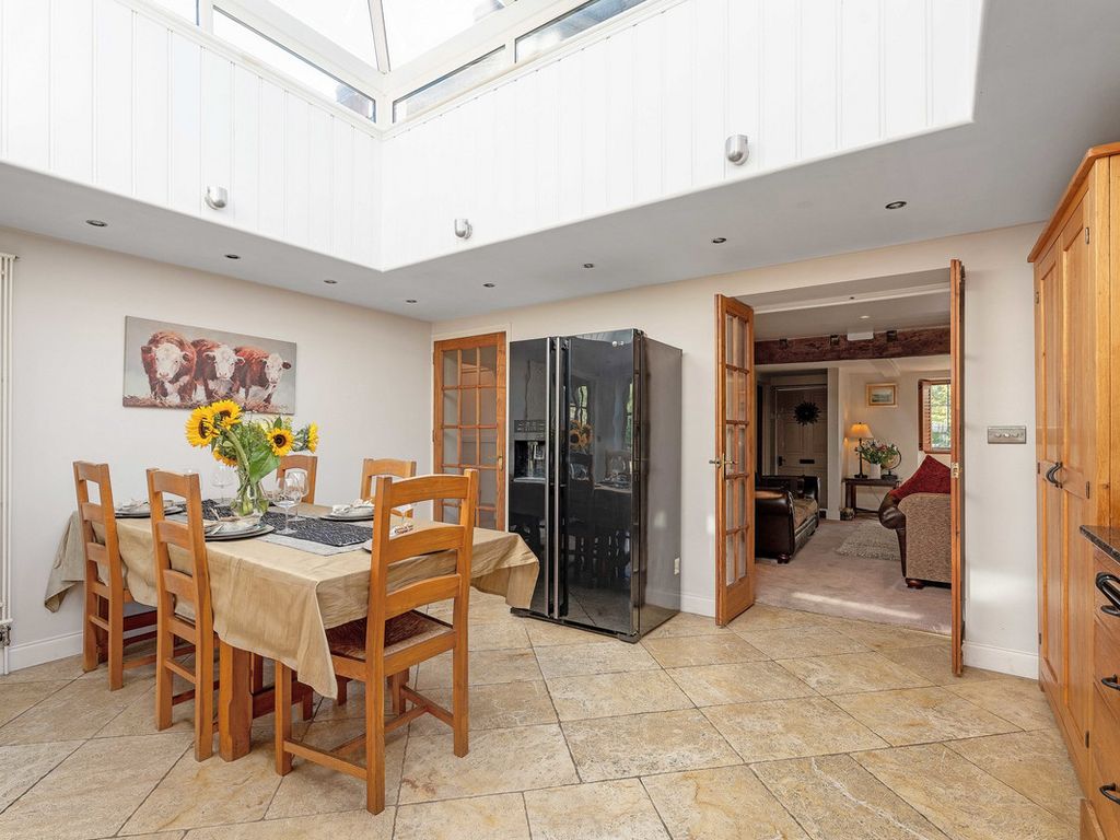 4 bed cottage for sale in Draycott, Moreton In Marsh, Gloucestershire GL56, £800,000