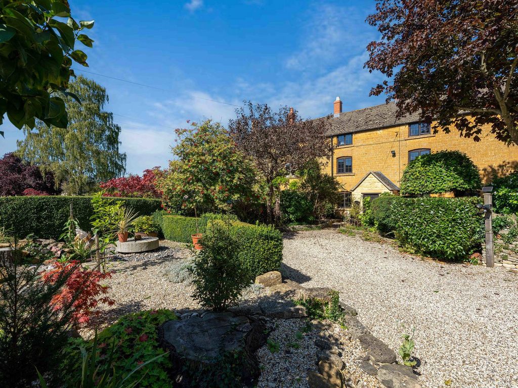 4 bed cottage for sale in Draycott, Moreton In Marsh, Gloucestershire GL56, £800,000