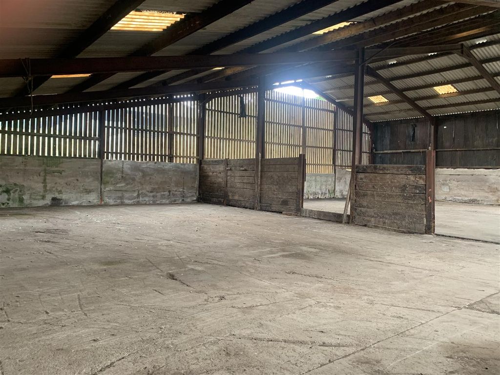 Farmhouse for sale in Chapel Farm, Clyro, Powys HR3, £2,080,000