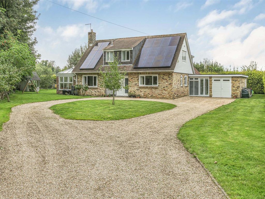 6 bed detached house for sale in Cow Lane, Fulbourn, Cambridge CB21, £1,250,000