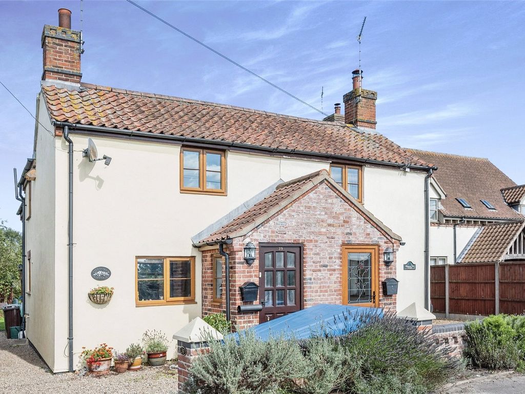 3 bed semi-detached house for sale in Boat Dyke Road, Upton, Norwich, Norfolk NR13, £375,000