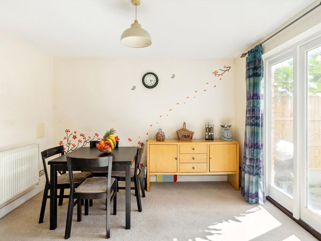 3 bed terraced house for sale in Jamestown Way, London E14, £900,000