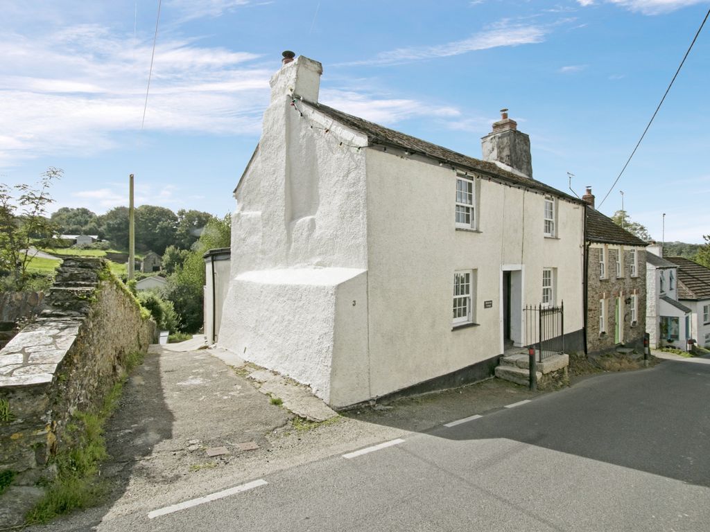 3 bed terraced house for sale in Tregony Hill, Truro TR2, £585,000