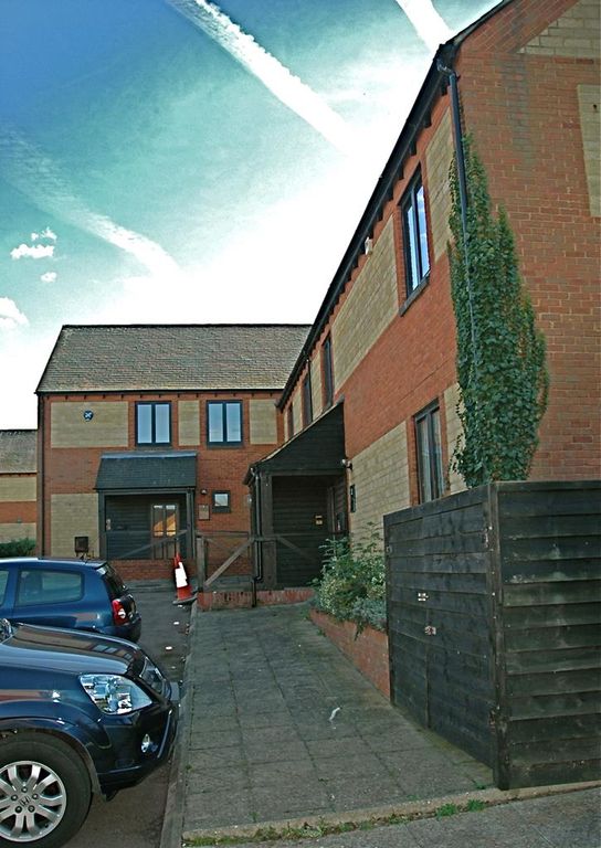 Office to let in Canon Harnett, Stratford Road, Warren Park, Milton Keynes MK12, £25,000 pa