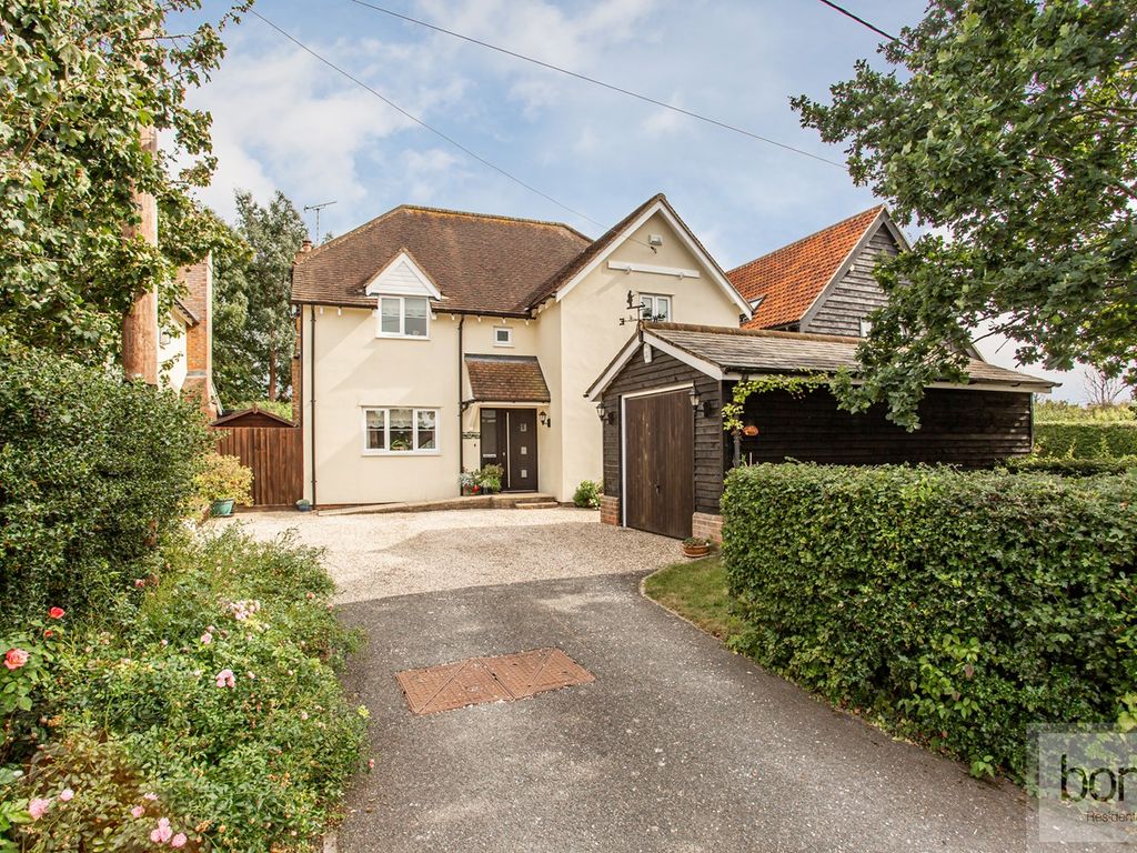 4 bed detached house for sale in Southend Road, Howe Green, Chelmsford CM2, £795,000