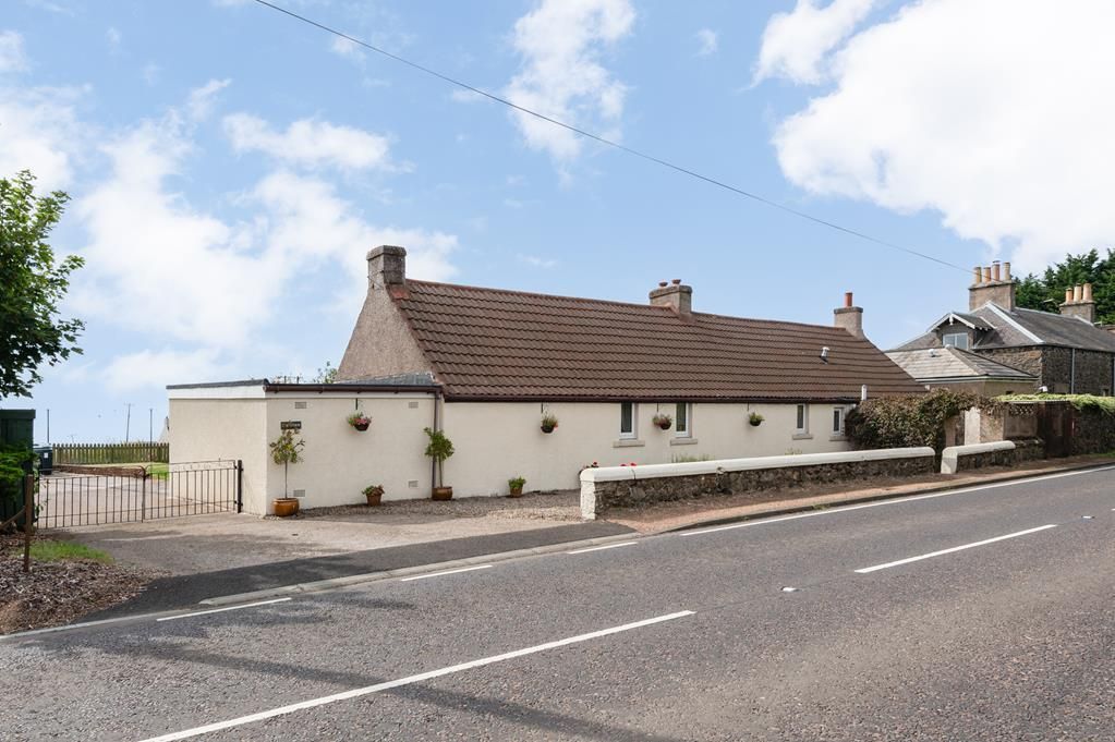 4 bed cottage for sale in Forth View, Drumeldrie, Upper Largo KY8, £325,000