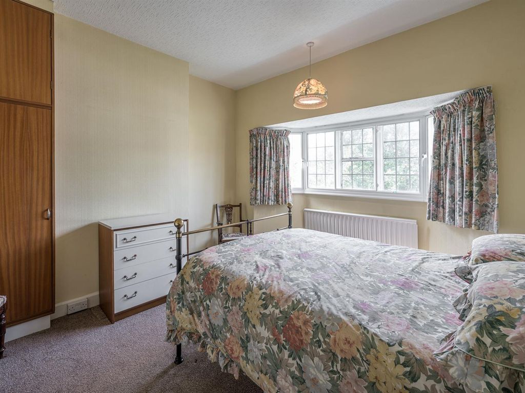 4 bed semi-detached house for sale in Eggington Road, Stourbridge DY8, £450,000
