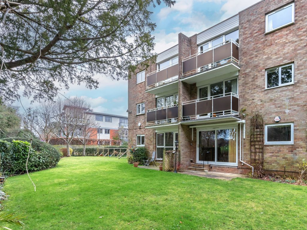 2 bed flat for sale in Northover Close, Westbury-On-Trym, Bristol BS9, £225,000