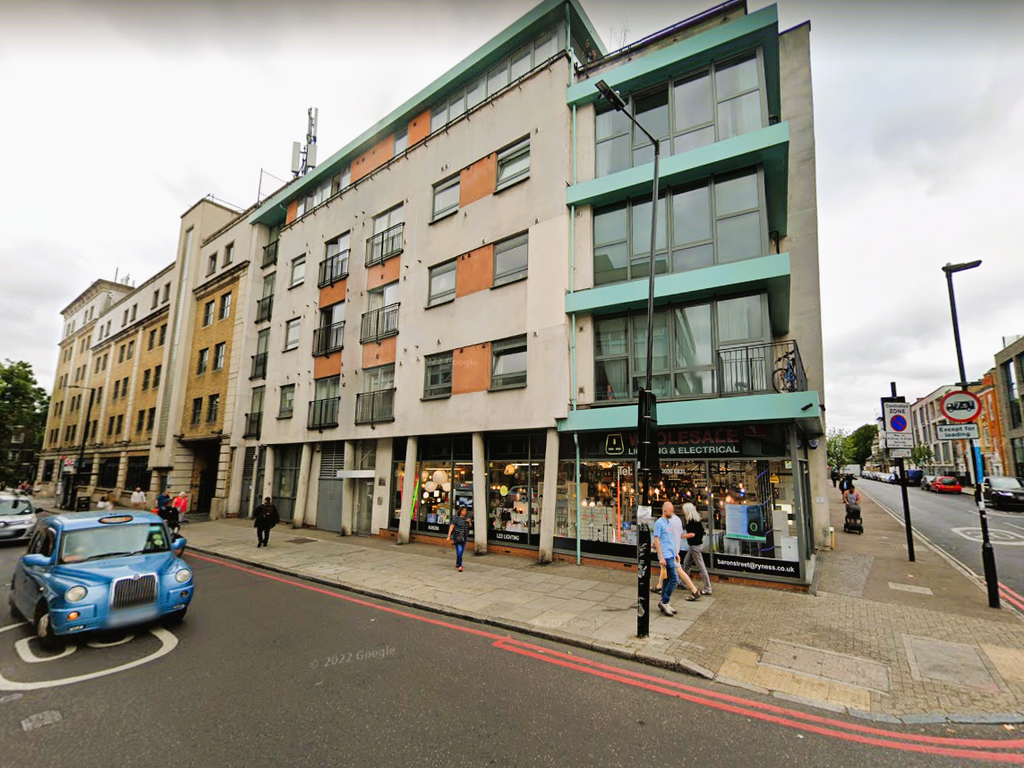 1 bed flat for sale in Baron Street, London N1, £500,000