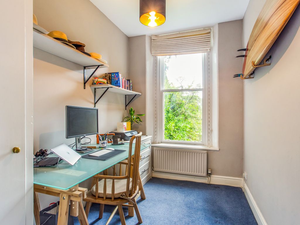 2 bed flat for sale in College Road, Bath BA1, £575,000