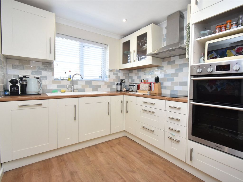 3 bed semi-detached house for sale in Westons, Beedon, Newbury, West Berkshire RG20, £395,000