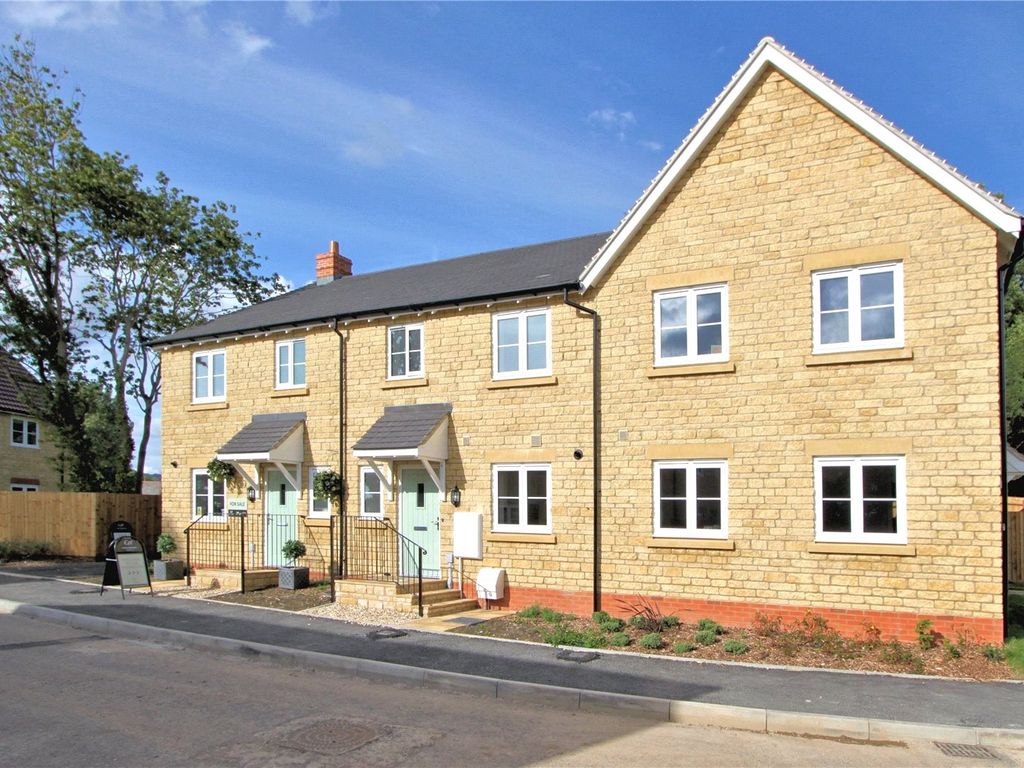 New home, 3 bed detached house for sale in Brookthorpe Park, Brookthorpe, Gloucester, Gloucestershire GL4, £324,000