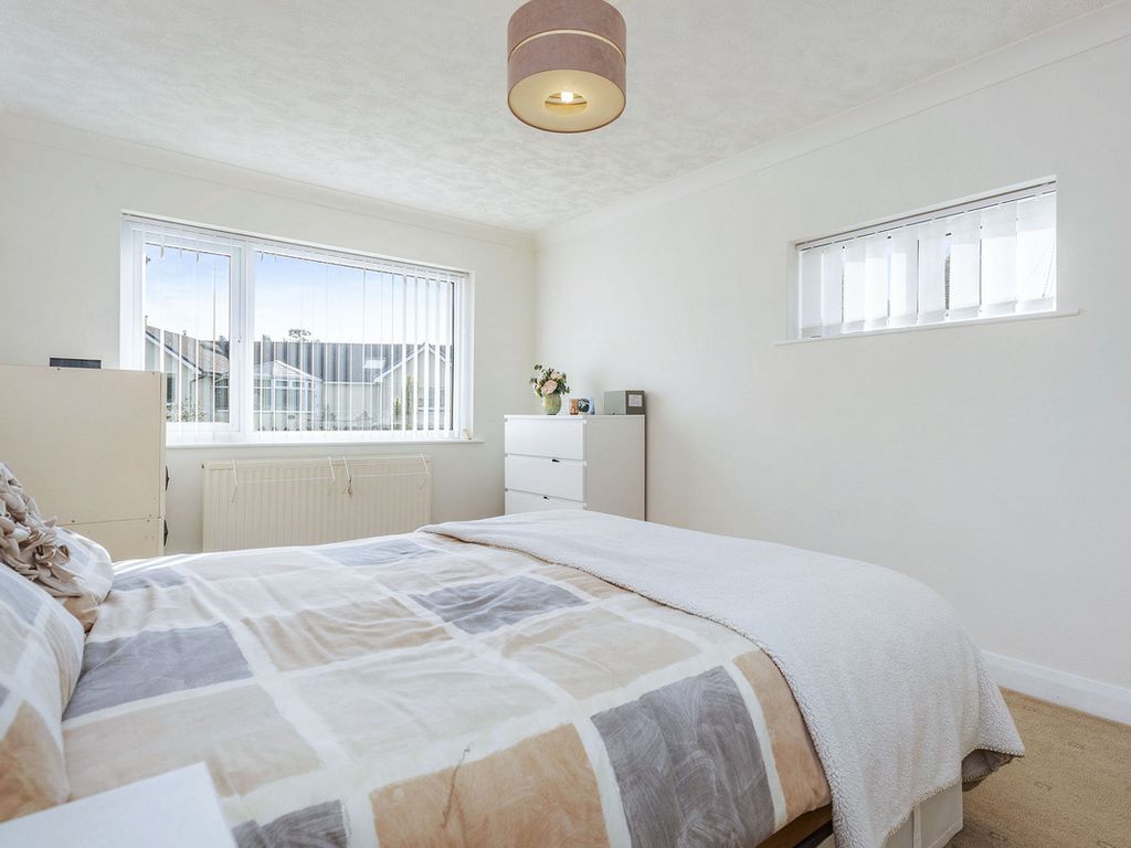 4 bed detached bungalow for sale in Levens Way, Silverdale LA5, £475,000
